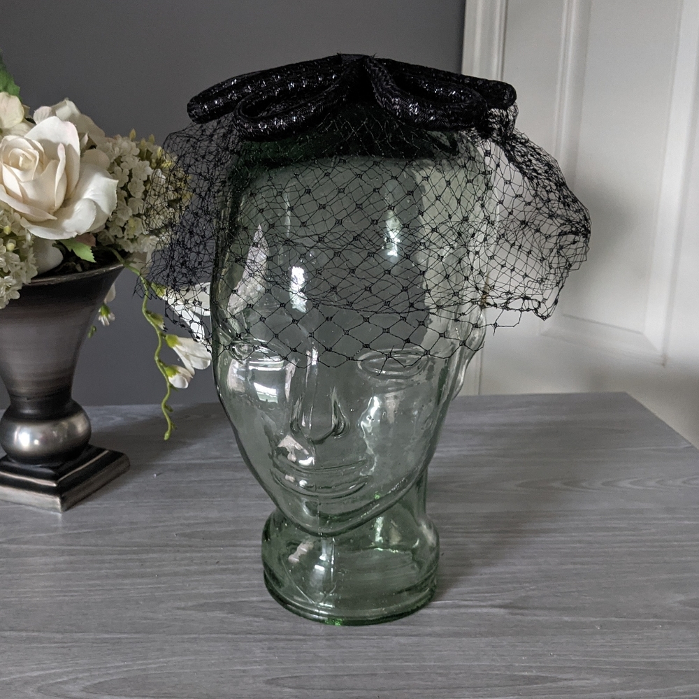 Vintage Black Net Fascinator Hat with Twist Accent